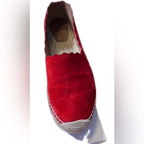 Chloé Red Suede Scallop Espadrilles - Picture 3 of 10